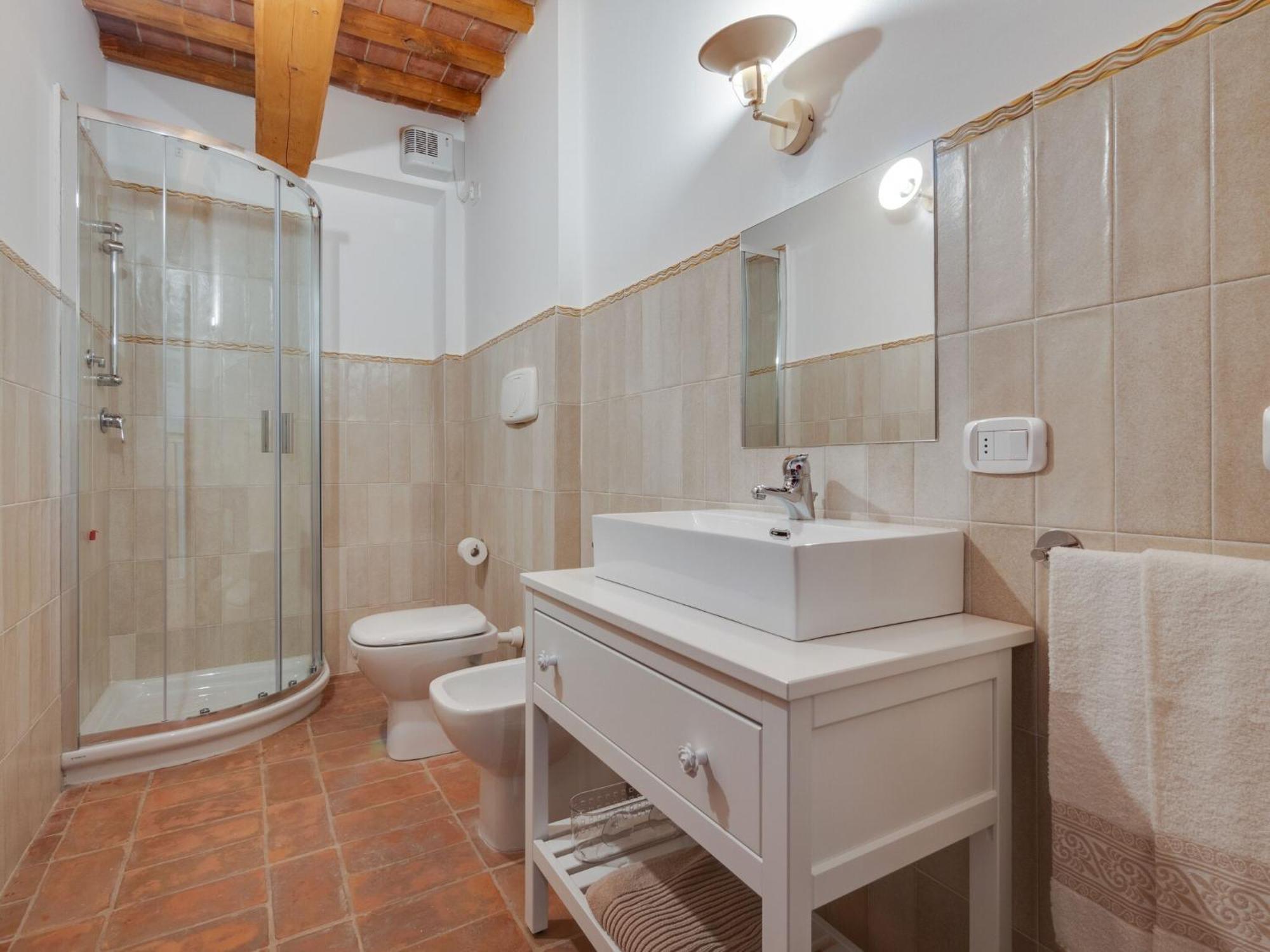 Stunning Apartment In Mombaroccio Near Metauro River Exterior photo
